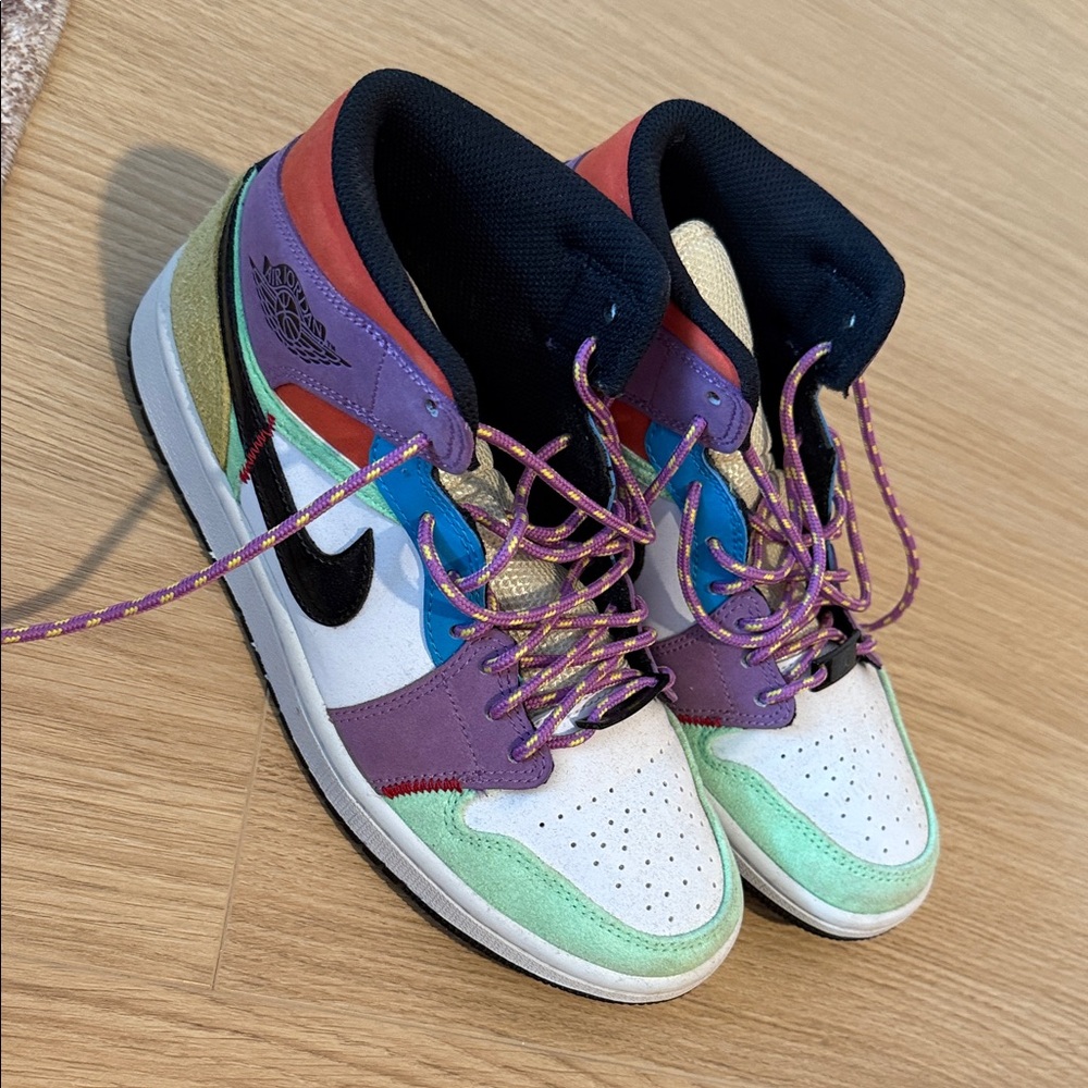 Nike Women's Multicolor Sneakers